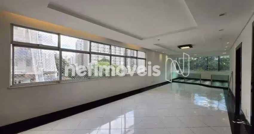 Apartamento à venda com 4 dormitórios na Savassi, 220 m² de área útil.