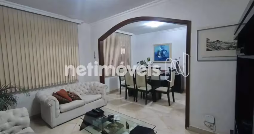Apartamento à venda no Grajaú com 93 m² e 3 dormitórios/quartos disponíveis.
