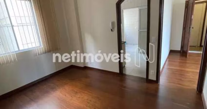 Apartamento para Alugar em São Pedro com 3 dormitórios/quartos e 130 m² de área útil