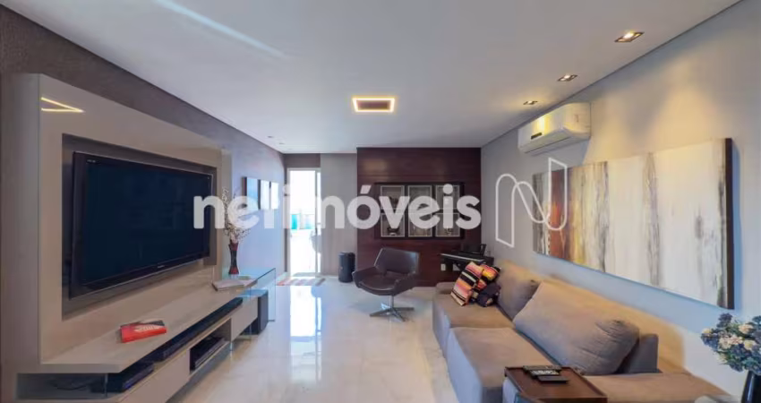 Cobertura de 210m² à venda no bairro Prado com 4 dormitórios/quartos disponíveis.