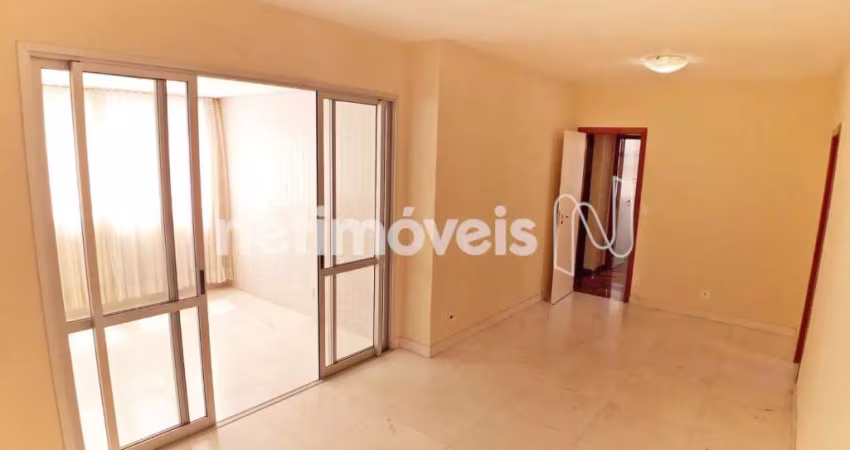 Apartamento à venda com 3 dormitórios no bairro Savassi, área de 93 m² disponível.