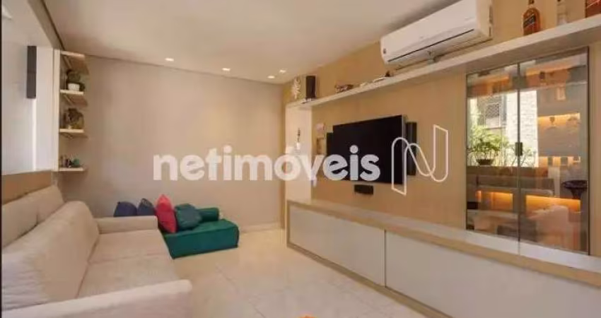 Apartamento à venda no bairro Santo Agostinho com 140 m² e 4 dormitórios/quartos.