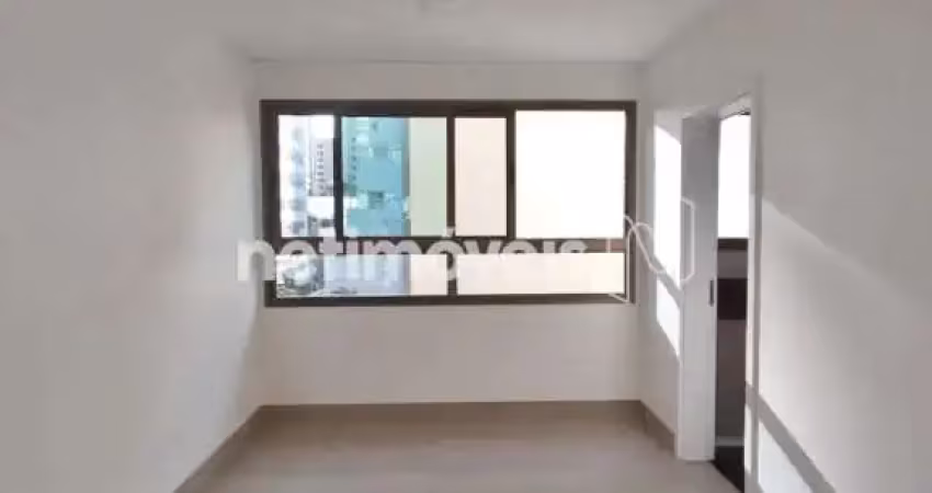 Apartamento para Alugar em Lourdes: 62m² com 2 dormitórios/quartos disponíveis.