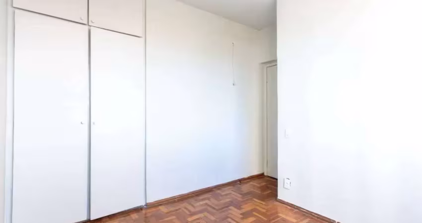 Apartamento com 3 quartos à venda na Rua Hermilo Alves, 327, Santa Tereza, Belo Horizonte