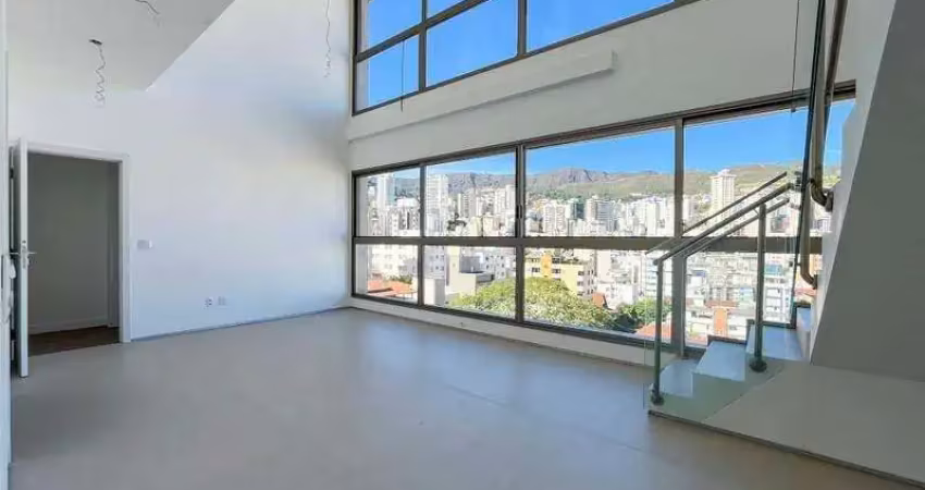 Cobertura à venda com 323m², com 4 quartos e 4 vagas