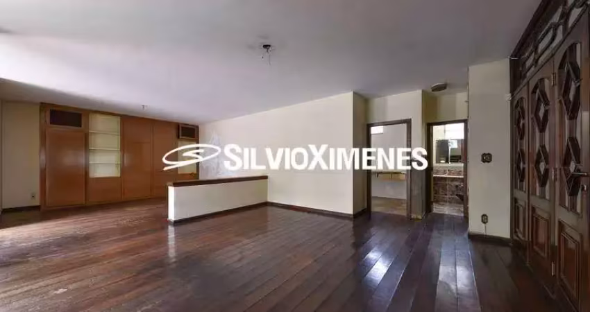 Casa com 5 quartos à venda na Rua Aldo Casillo, 50, Mangabeiras, Belo Horizonte