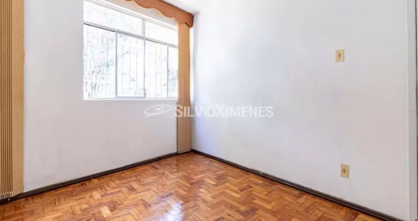 Apartamento para alugar com 97m², 3 quartos e 2 vagas.