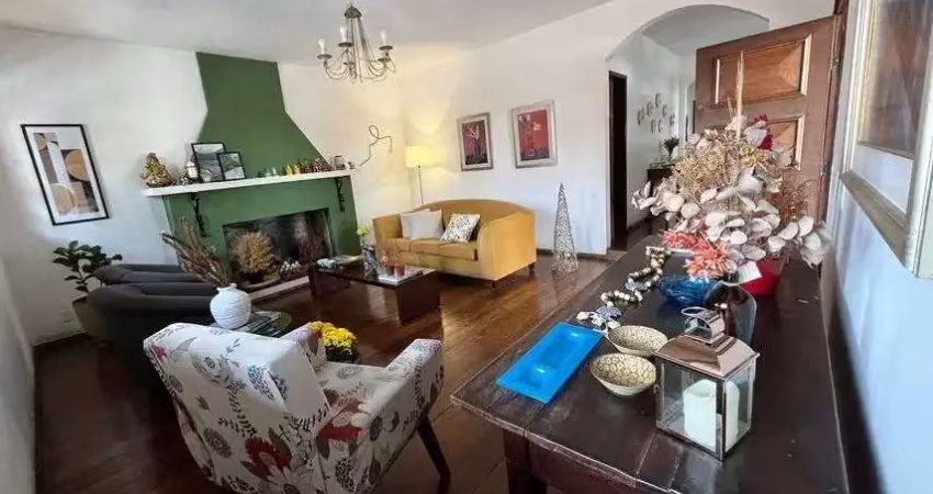 Casa com 7 quartos à venda na Rua Zodíaco, 747, Santa Lúcia, Belo Horizonte