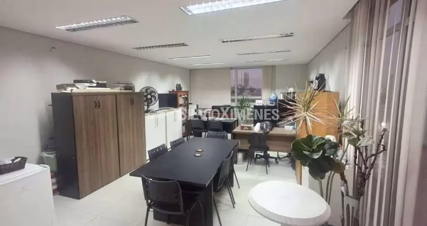 Sala comercial para alugar na Avenida dos Andradas, 3323, Santa Efigênia, Belo Horizonte