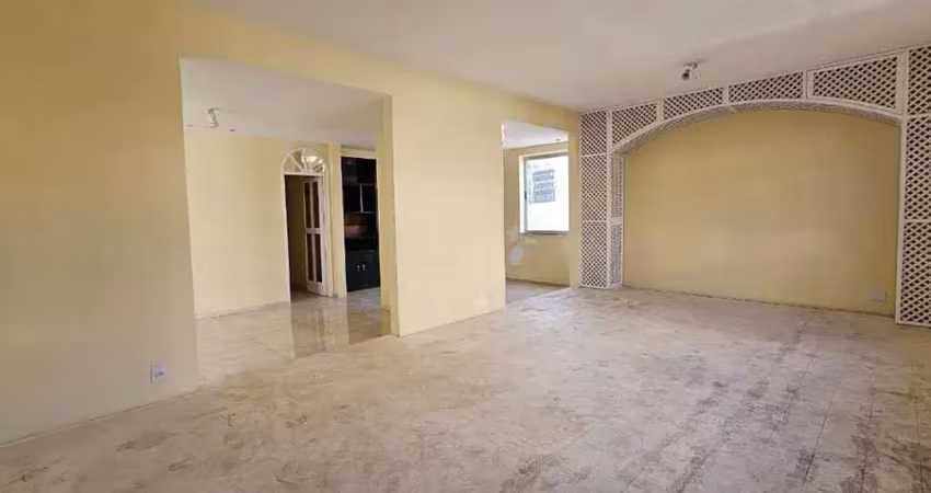 Cobertura para locação e venda com 248m², 4 quartos e 1 vaga