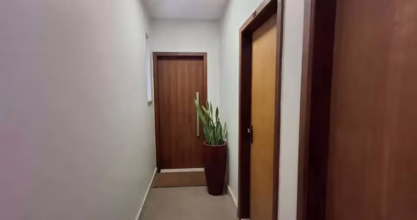 Casa comercial com 1 sala para alugar na Avenida Cristiano Machado, 640, Sagrada Família, Belo Horizonte