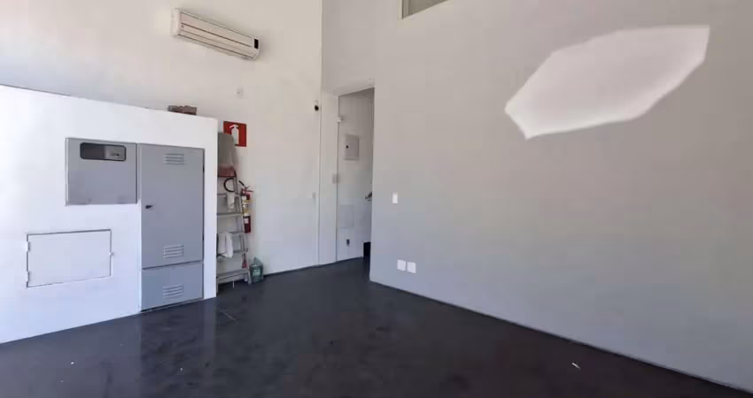 Casa comercial com 15 salas para alugar na Avenida Nossa Senhora do Carmo, 706, Carmo, Belo Horizonte