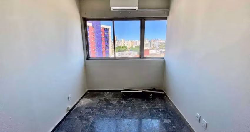 Casa comercial com 4 salas para alugar na Avenida Dom Pedro II, 307, Carlos Prates, Belo Horizonte