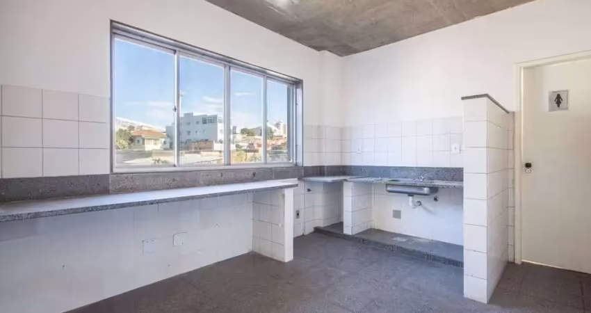 Casa comercial para alugar na Avenida Dom Pedro II, 307, Carlos Prates, Belo Horizonte
