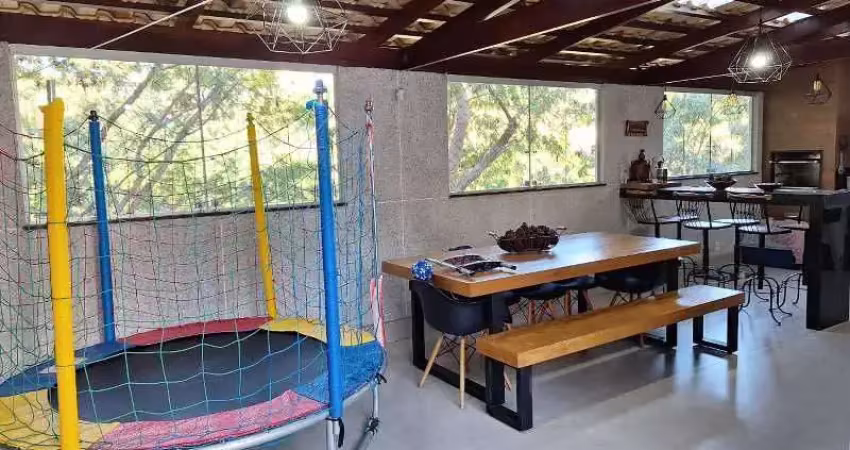 Residencial › área privativa com 177,00 (m²), 3 quartos e 2 vagas para venda