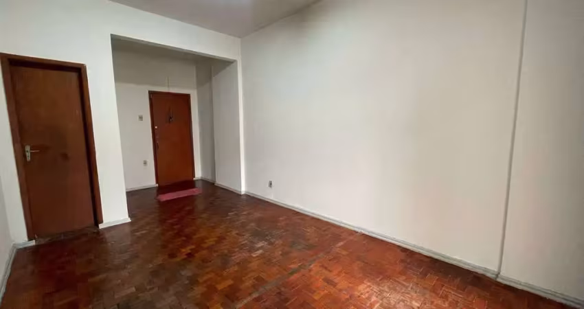 Casa comercial com 2 salas para alugar na Rua Curitiba, 778, Centro, Belo Horizonte