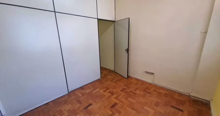 Casa comercial com 1 sala para alugar na Rua dos Goitacazes, 103, Centro, Belo Horizonte