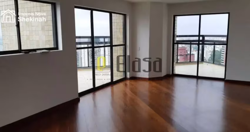 Cobertura com 4 dormitórios, 4 suítes, 6 vagas, 347,00m², em Parque Morumbi, São Paulo, SP.