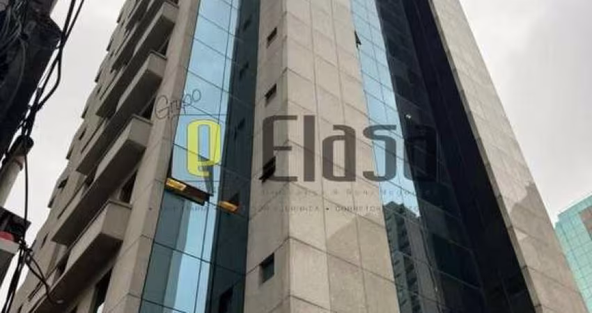 Conjunto comercial ,salas com ar condicionado em todos ambientes 2 vagass