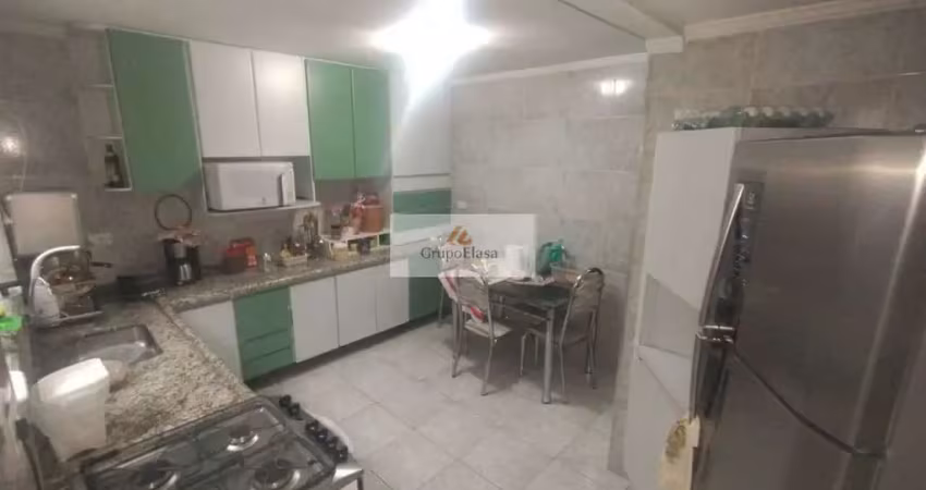 Casa com 4 quartos à venda na Rua Engenheiro Américo da Graça Martins, 196, Jardim Monte Azul, São Paulo