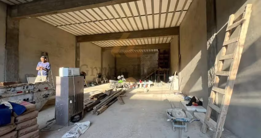 Salão com sobreloja aluga em jd. santo eduardo zona sul