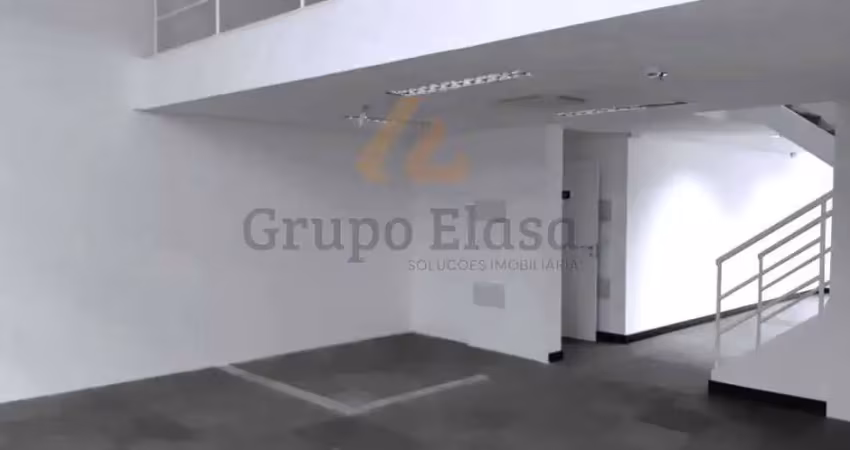 Casa comercial para alugar na Rua Pitu, 72, Cidade Monções, São Paulo