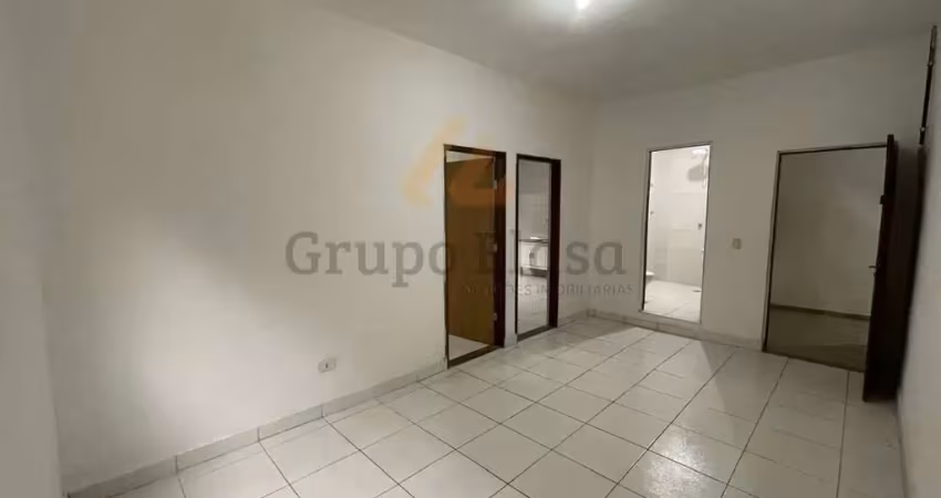 Casa com 1 quarto para alugar na Rua Nelson Brissac, 732, Parque Regina, São Paulo