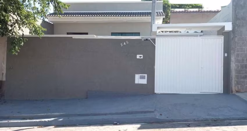 Casa para Venda em Bragança Paulista, JARDIM SÃO CRISTOVÃO, 2 dormitórios, 2 banheiros, 2 vagas