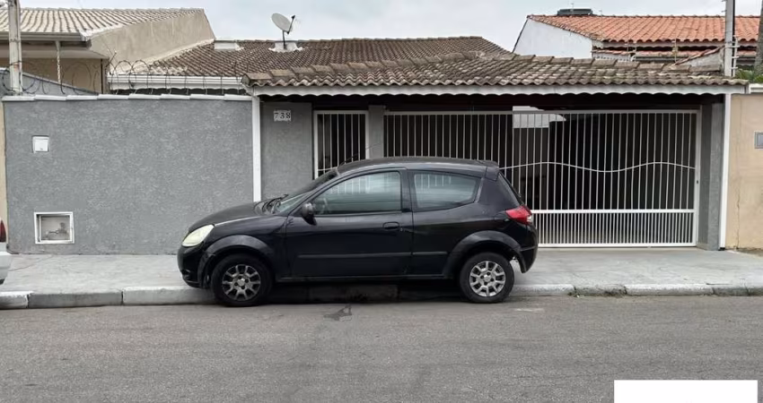 Casa para Venda em Bragança Paulista, JARDIM DAS LARANJEIRAS, 3 dormitórios, 1 suíte, 2 banheiros, 3 vagas