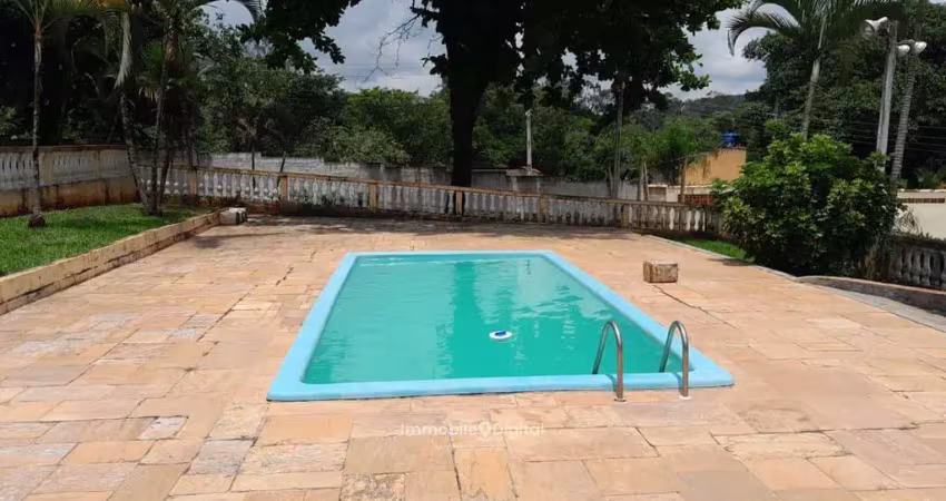 Casa com 4 quartos à venda na Rua Victor Flores Santos, 768, Araçoiabinha, Iperó