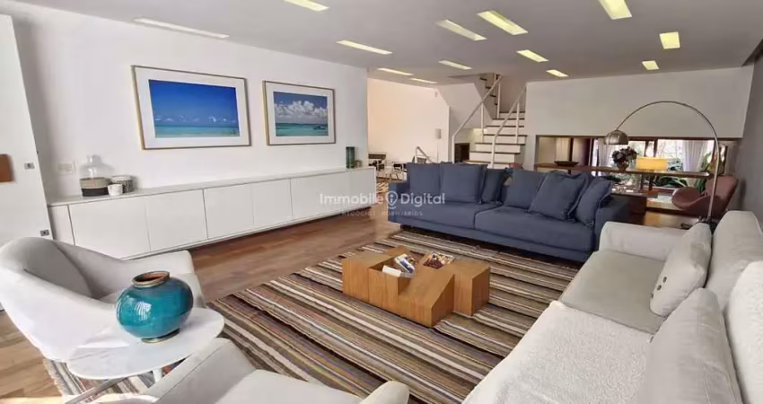 Sobrado triplex  à venda 315m com piscina no jd marajoara 3quartos, 3 vagas