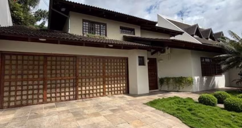 Residência com 4 quartos  à venda, 348.00 m2 por R$2200000.00  - Jardim Das Americas - Curitiba/PR