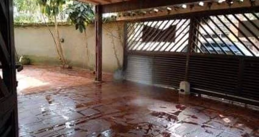 SOBRADO COM 197M², 3 DORMITÓRIOS, NA PONTA DA PRAIA - SANTOS/SP