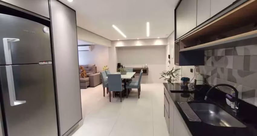 APARTAMENTO DE 2 QUARTOS, 130 M2, COM ESPAÇO GOURMET, NA PONTA DA PRAIA - SANTOS/SP