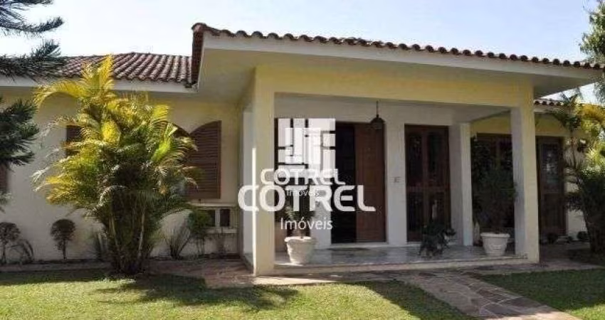 Casa 4 dormitórios à venda Camobi Santa Maria/RS