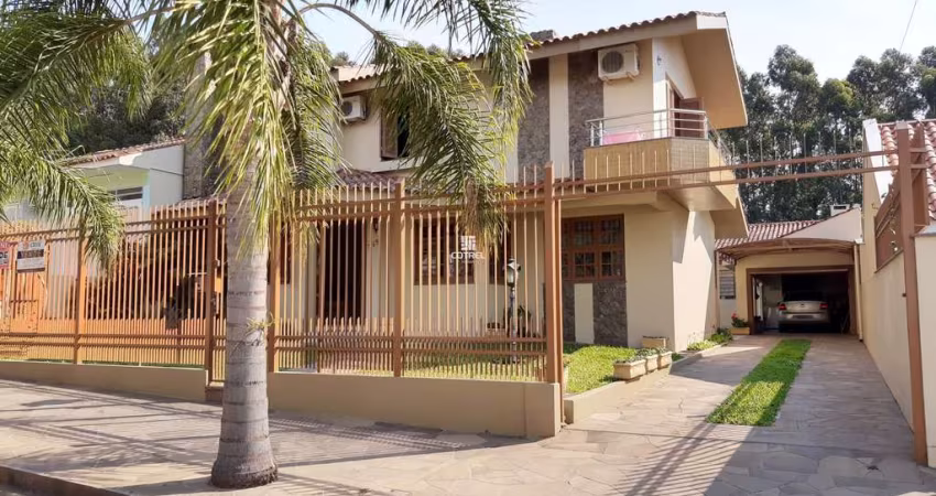 Casa com 4 dormitórios (1) Suíte , 4 banheiros e 3 vagas de garagem no Bairro Sã