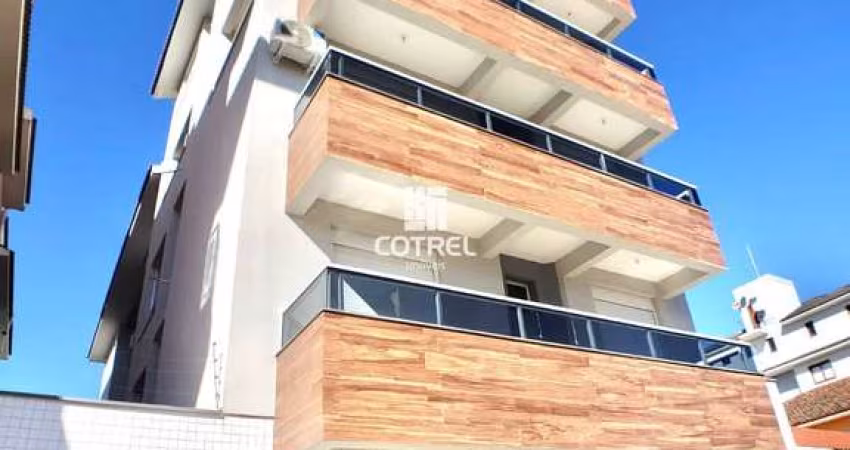 Cobertura 3 dormitórios sendo 1 suíte e 2 vagas de garagem no Bairro Camobi loca