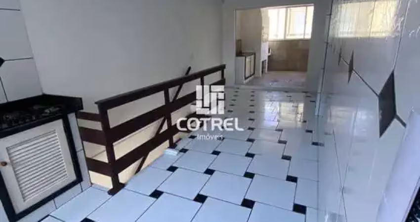 Cobertura central 4 dormitórios sendo 2 suítes localizada na cidade de santa mar