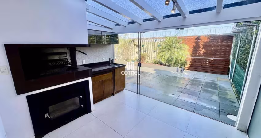 Casa para venda com 4 dormitórios 1 sendo suíte, 2 vagas de garagem situada no B