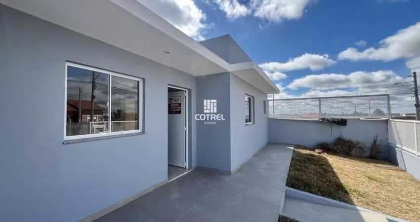 Casa para venda 2 dormitórios sendo 1 suíte, 2 vagas de garagem situada no Resid