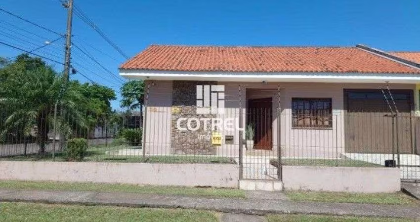 Casa á venda 2 dormitórios, 1 vaga de garagem, situado no bairro Camobi, na cida