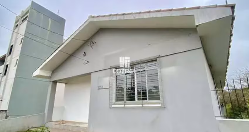 Casa residencial e comercial para locação situada no bairro pé de plátano, na ci