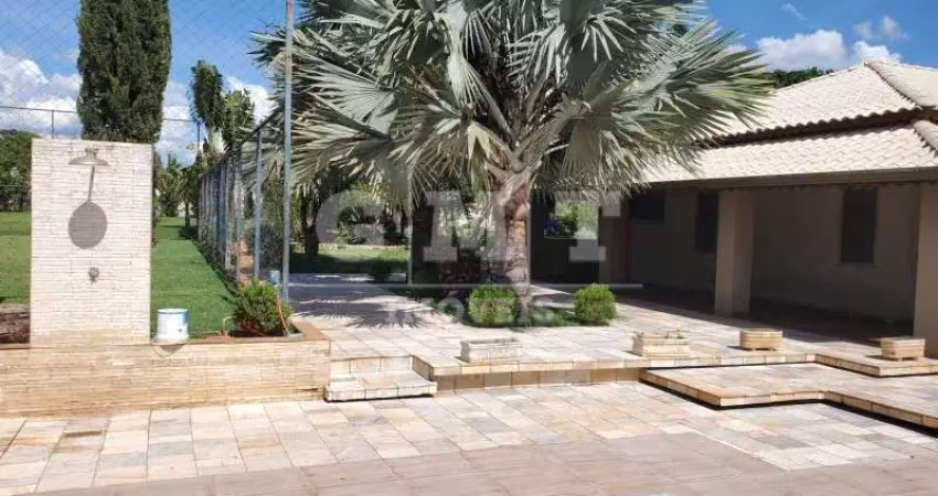 Chácara / sítio com 4 quartos à venda no Centro, Jardinópolis 