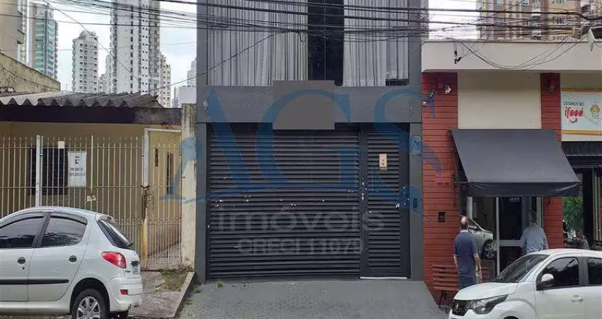 Prédio para alugar na Rua Monte Serrat, 90, Tatuapé, São Paulo