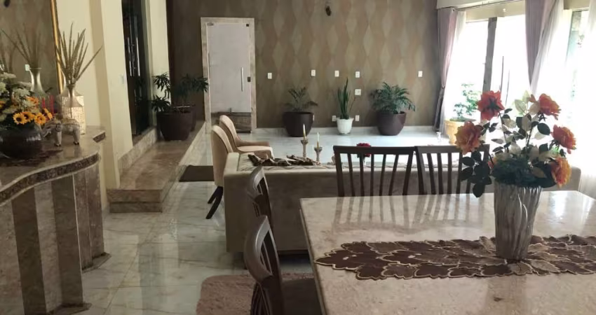 CASA PARA VENDA NO CONDOMÍNIO ILHA DO CAMPOS ELÍSEOS (PE)