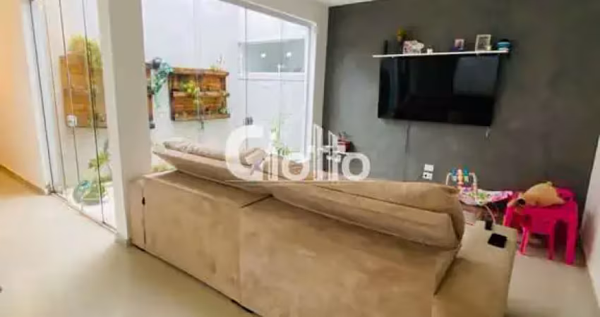 Casa com 3 quartos à venda na Vila Nova Cintra, Mogi das Cruzes 
