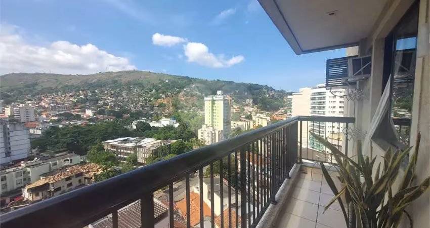 Apartamento com 3 quartos à venda em Vital Brazil - RJ
