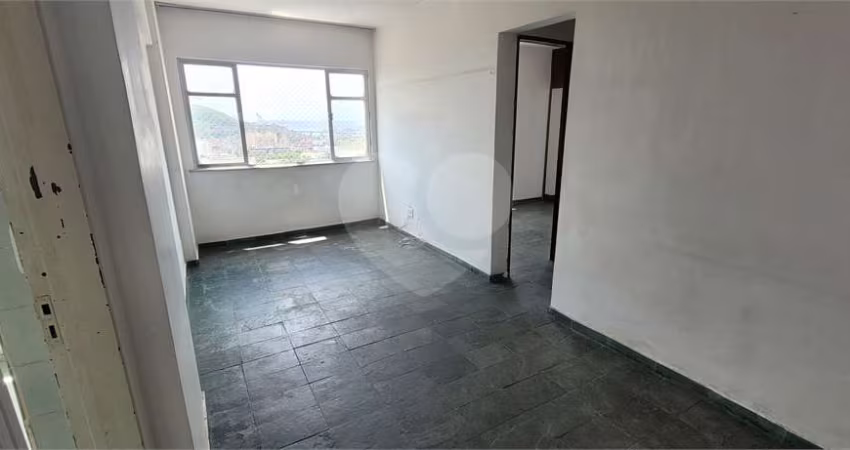 Apartamento com 2 quartos à venda em Centro - RJ