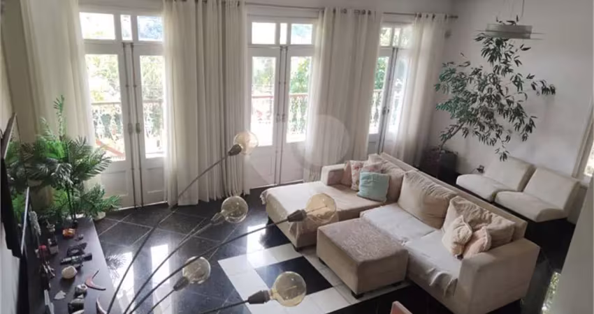 Casa com 4 quartos à venda na Rua Desembargador Gastão Pache de Faria, São Francisco, Niterói