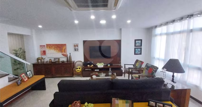 Apartamento com 4 quartos à venda em Icaraí - RJ